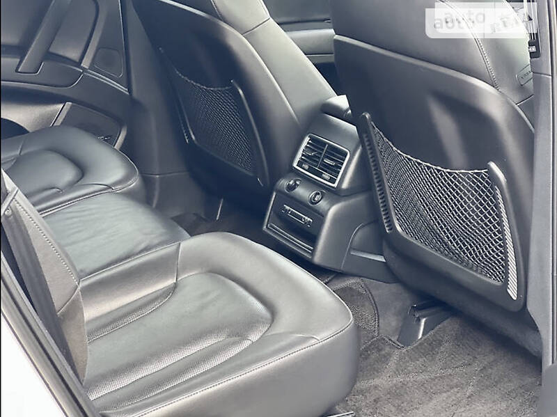 Позашляховик / Кросовер Audi Q7 2012 в Бердичеві