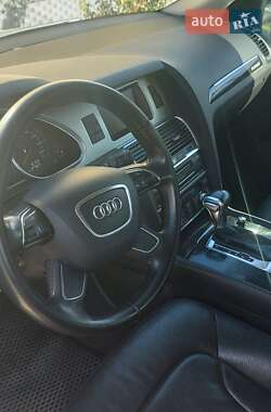 Внедорожник / Кроссовер Audi Q7 2013 в Каменец-Подольском