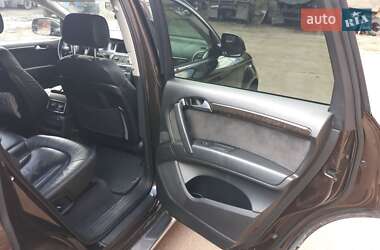 Внедорожник / Кроссовер Audi Q7 2013 в 