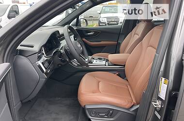 Внедорожник / Кроссовер Audi Q7 2021 в Киеве