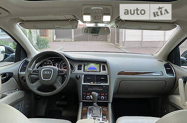 Внедорожник / Кроссовер Audi Q7 2010 в Ивано-Франковске