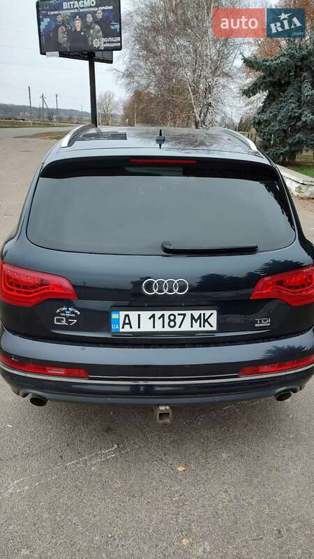 Позашляховик / Кросовер Audi Q7 2010 в Баришівка