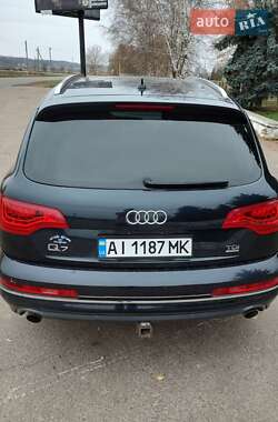 Внедорожник / Кроссовер Audi Q7 2010 в Барышевке