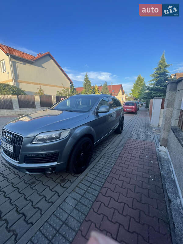 Внедорожник / Кроссовер Audi Q7 2008 в Николаеве