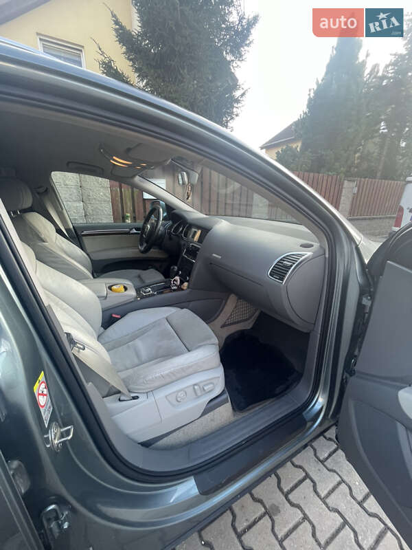 Внедорожник / Кроссовер Audi Q7 2008 в Николаеве