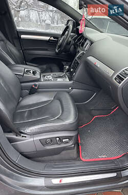 Внедорожник / Кроссовер Audi Q7 2013 в Тернополе