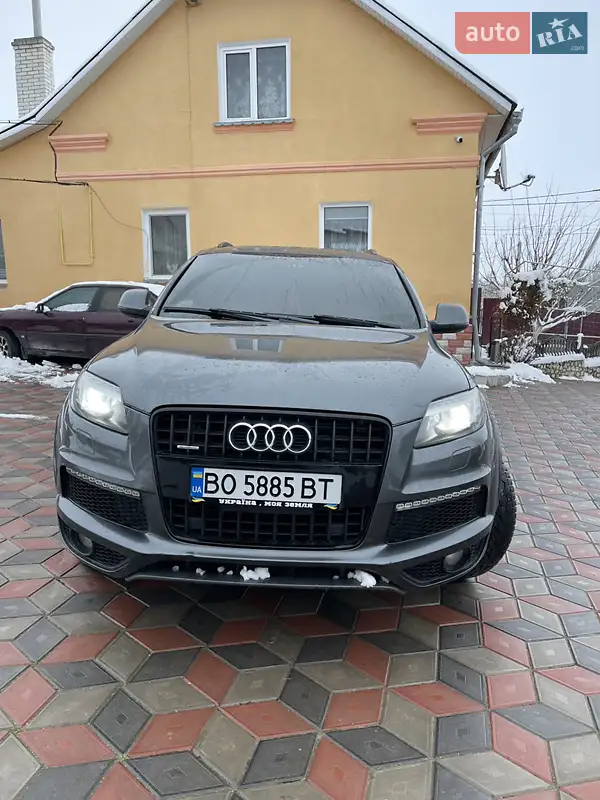 Audi Q7