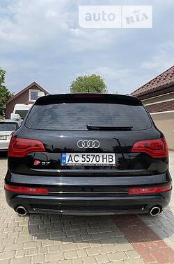 Внедорожник / Кроссовер Audi Q7 2011 в 