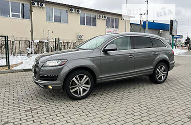 Позашляховик / Кросовер Audi Q7 2014 в Житомирі