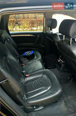 Внедорожник / Кроссовер Audi Q7 2007 в Черновцах