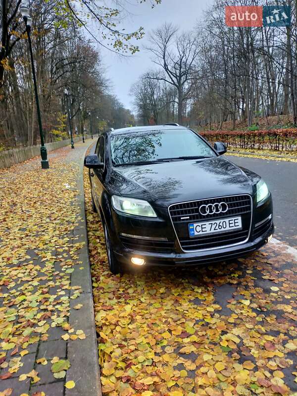 Внедорожник / Кроссовер Audi Q7 2007 в Черновцах