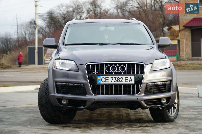 Позашляховик / Кросовер Audi Q7 2014 в Чернівцях