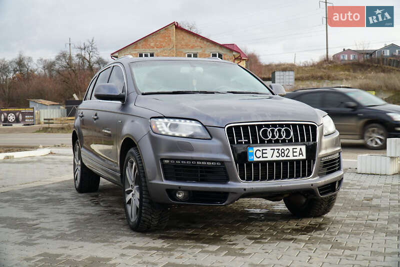 Позашляховик / Кросовер Audi Q7 2014 в Чернівцях