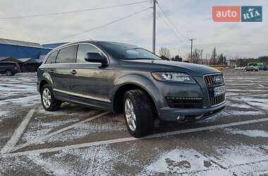 Внедорожник / Кроссовер Audi Q7 2012 в 