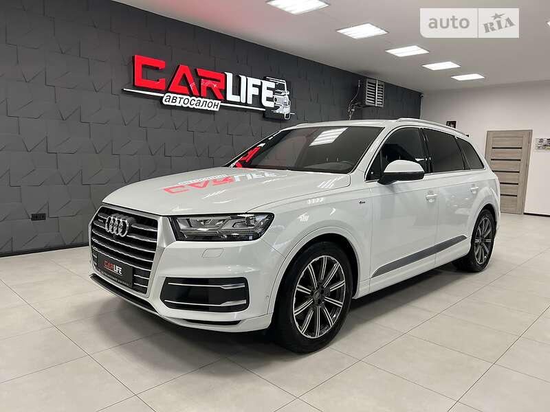 Внедорожник / Кроссовер Audi Q7 2015 в Тернополе