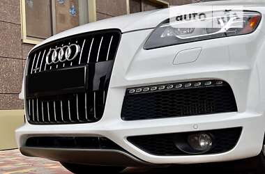 Внедорожник / Кроссовер Audi Q7 2010 в Одессе