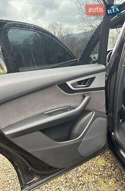 Внедорожник / Кроссовер Audi Q7 2015 в Тячеве