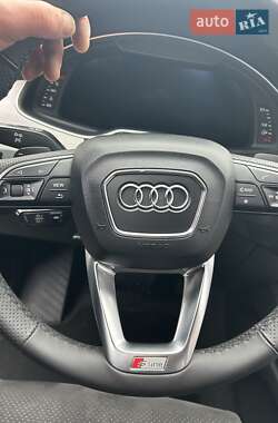 Внедорожник / Кроссовер Audi Q7 2015 в Тячеве