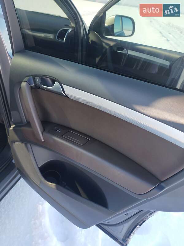 Позашляховик / Кросовер Audi Q7 2012 в Полтаві фото 16 Позашляховик / Кросовер Audi Q7 2012 в Полтаві