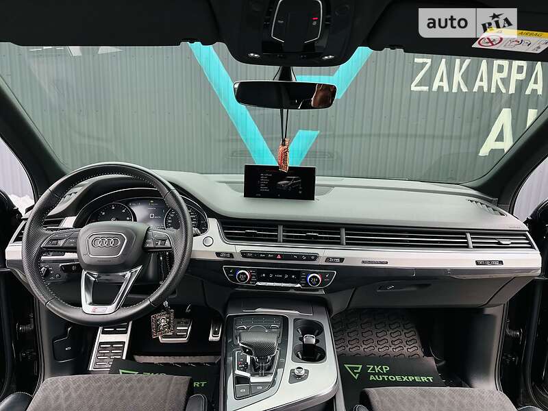 Позашляховик / Кросовер Audi Q7 2019 в Мукачевому