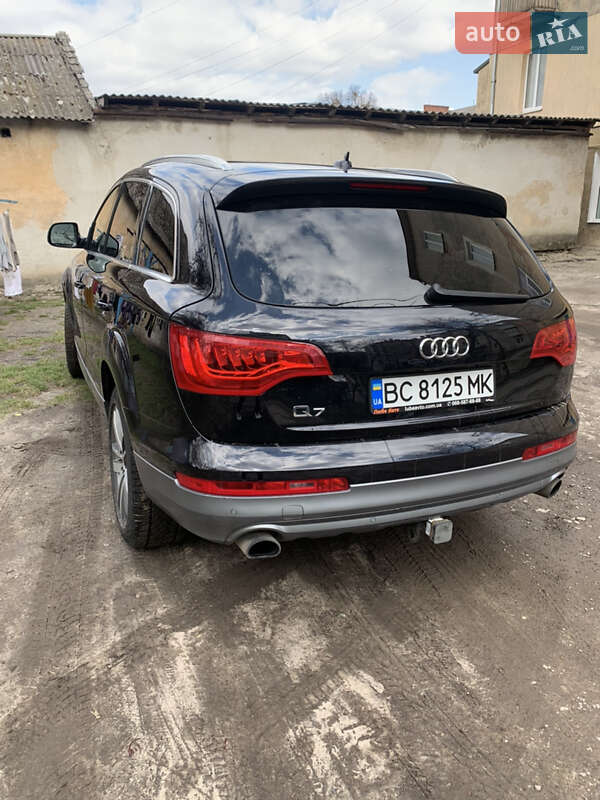 Внедорожник / Кроссовер Audi Q7 2013 в Бродах