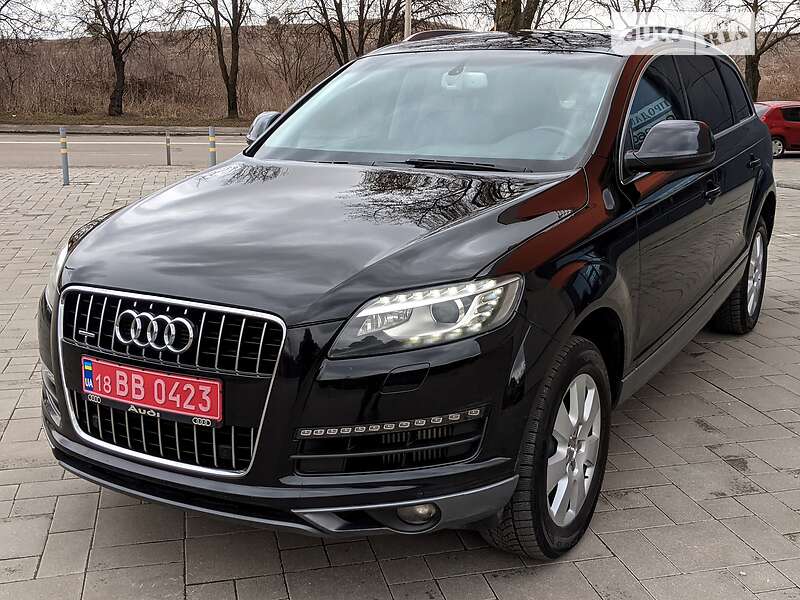 Внедорожник / Кроссовер Audi Q7 2014 в Ровно