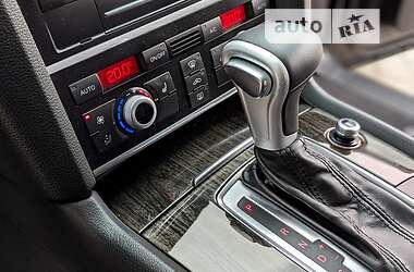 Внедорожник / Кроссовер Audi Q7 2014 в 