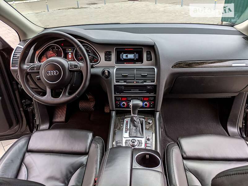 Внедорожник / Кроссовер Audi Q7 2014 в Ровно