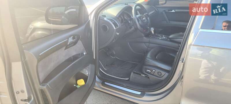 Внедорожник / Кроссовер Audi Q7 2011 в Белгороде-Днестровском фото 3 Внедорожник / Кроссовер Audi Q7 2011 в Белгороде-Днестровском