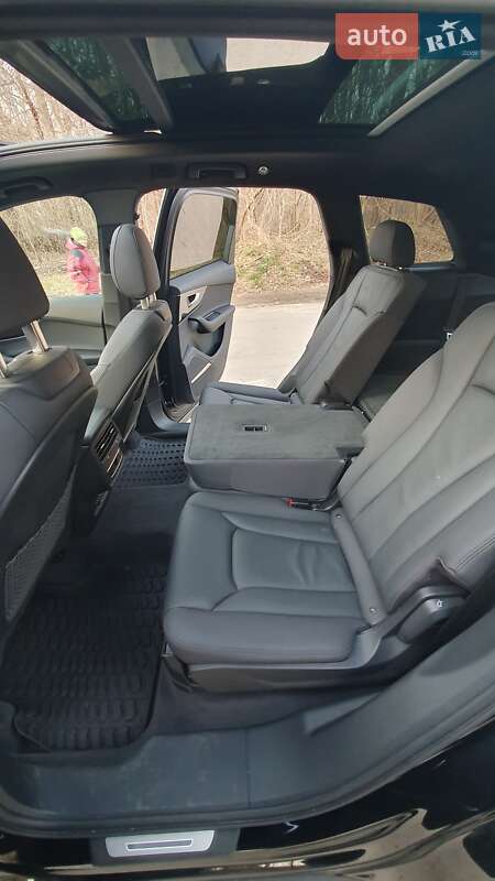 Позашляховик / Кросовер Audi Q7 2020 в Полтаві
