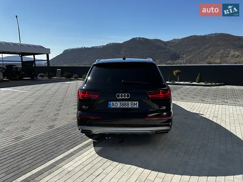 Audi Q7 2015 VIN WAUZZZ4M9GD025915 фото оголошення 5 з 44