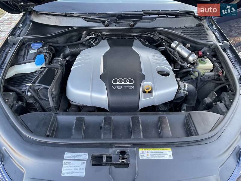 Внедорожник / Кроссовер Audi Q7 2013 в Киеве