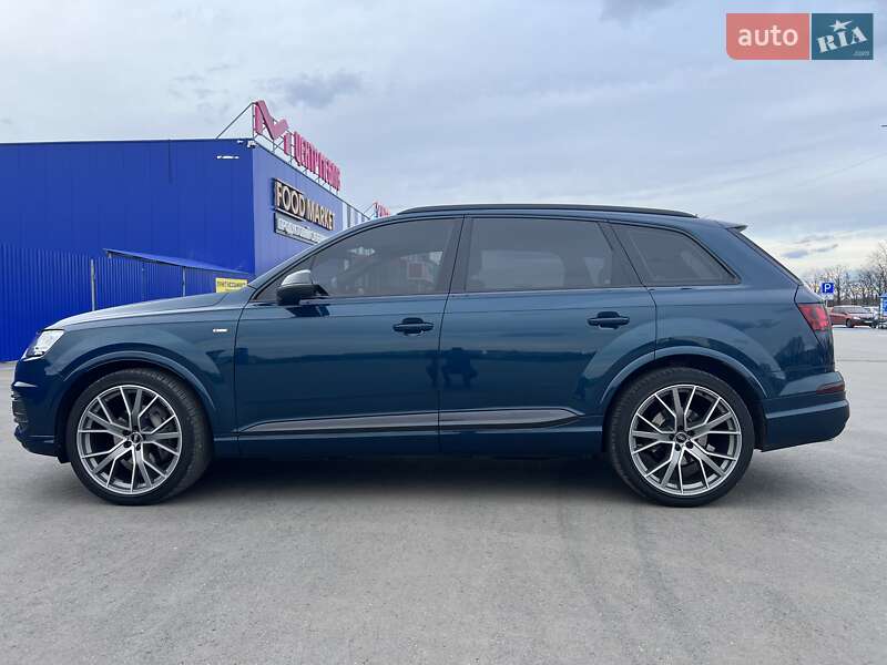 Внедорожник / Кроссовер Audi Q7 2018 в Кропивницком