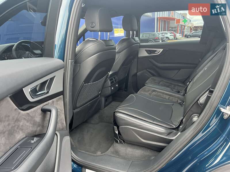 Внедорожник / Кроссовер Audi Q7 2018 в Кропивницком