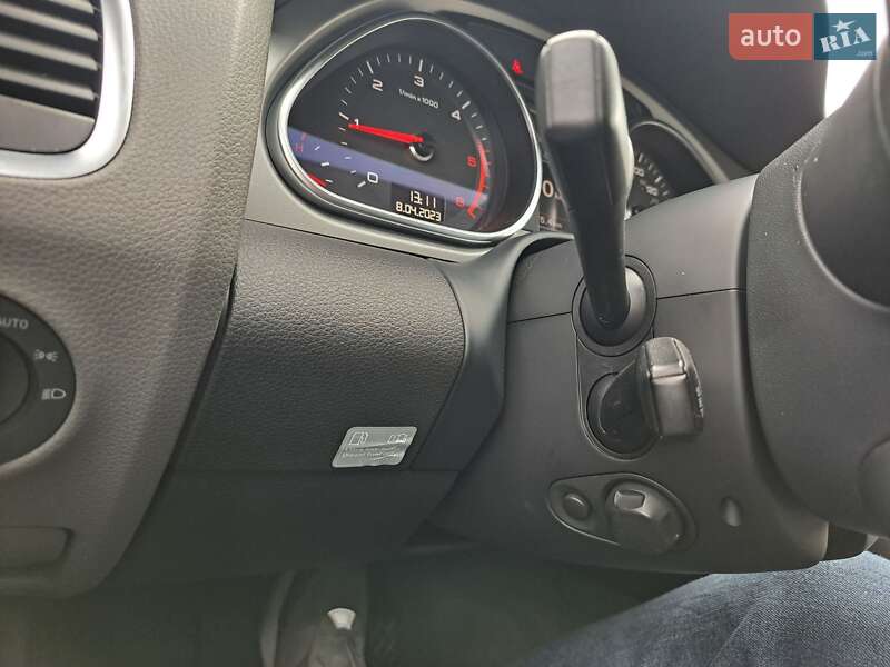 Позашляховик / Кросовер Audi Q7 2015 в Львові