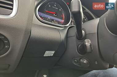 Позашляховик / Кросовер Audi Q7 2015 в 