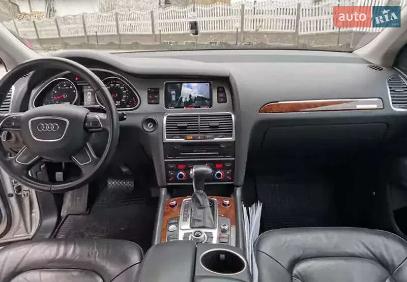 Внедорожник / Кроссовер Audi Q7 2015 в Львове