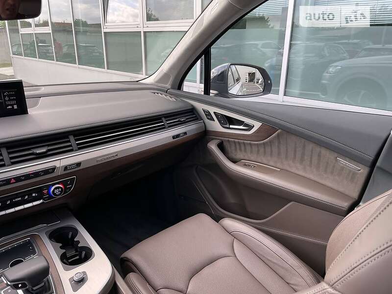 Позашляховик / Кросовер Audi Q7 2018 в Тернополі фото 15 Позашляховик / Кросовер Audi Q7 2018 в Тернополі