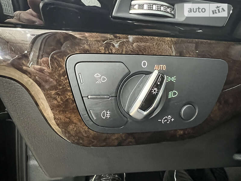 Позашляховик / Кросовер Audi Q7 2017 в Харкові