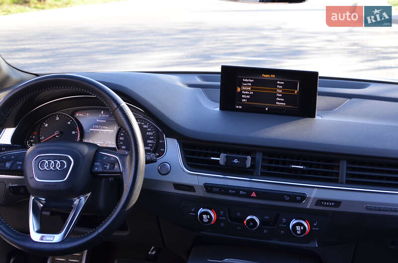 Внедорожник / Кроссовер Audi Q7 2018 в Луцке
