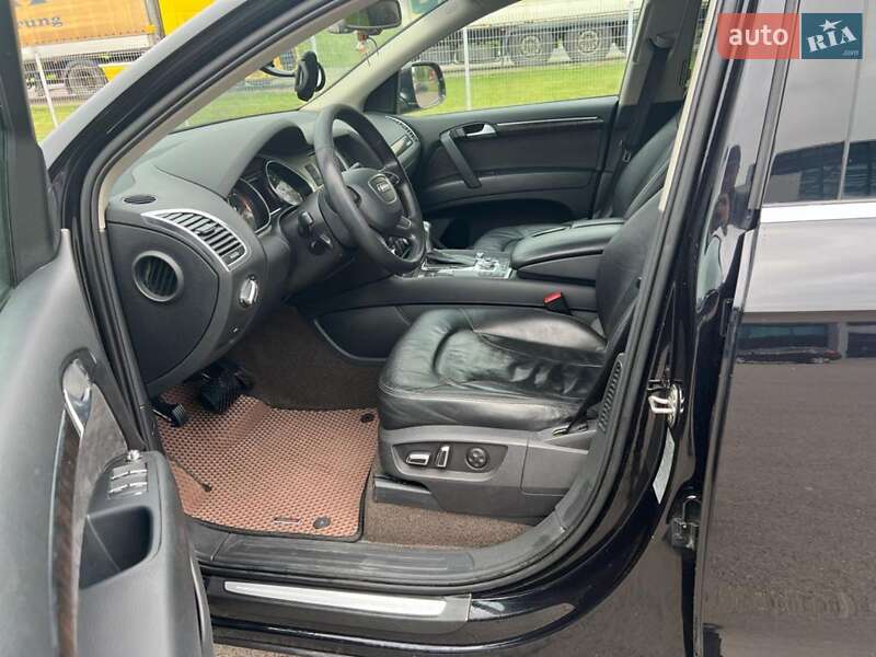 Внедорожник / Кроссовер Audi Q7 2014 в Ковеле