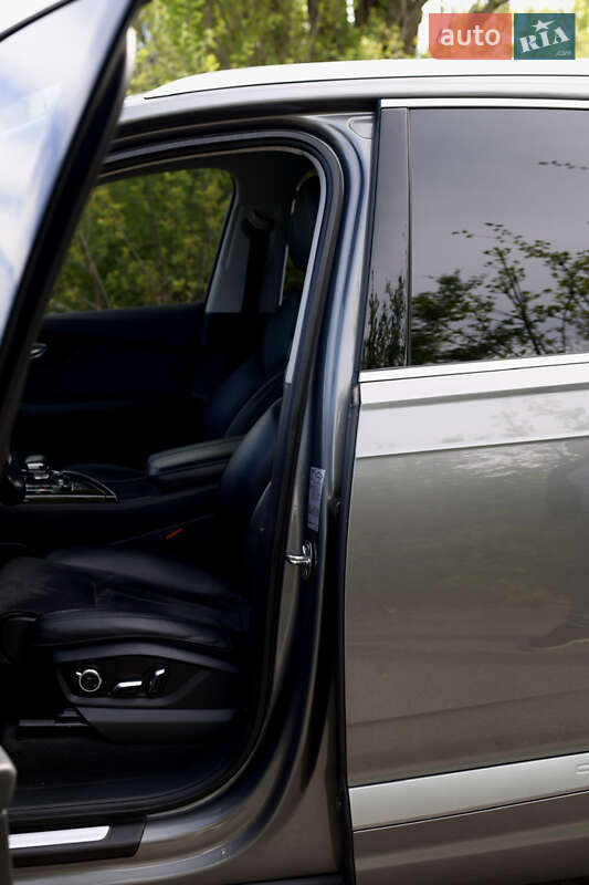 Позашляховик / Кросовер Audi Q7 2017 в Харкові фото 8 Позашляховик / Кросовер Audi Q7 2017 в Харкові