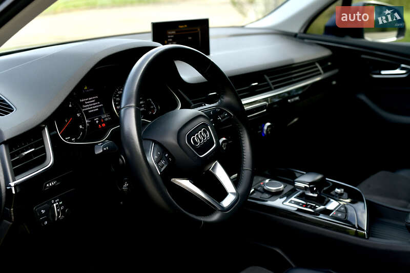 Позашляховик / Кросовер Audi Q7 2017 в Харкові фото 12 Позашляховик / Кросовер Audi Q7 2017 в Харкові