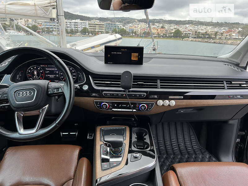 Позашляховик / Кросовер Audi Q7 2016 в Києві фото 42 Позашляховик / Кросовер Audi Q7 2016 в Києві