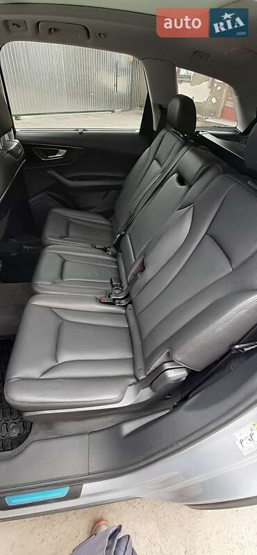 Позашляховик / Кросовер Audi Q7 2018 в Львові