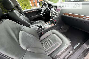 Внедорожник / Кроссовер Audi Q7 2012 в 