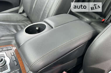 Внедорожник / Кроссовер Audi Q7 2012 в 