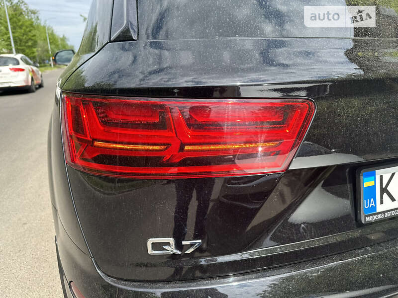 Внедорожник / Кроссовер Audi Q7 2017 в Киеве фото 5 Внедорожник / Кроссовер Audi Q7 2017 в Киеве