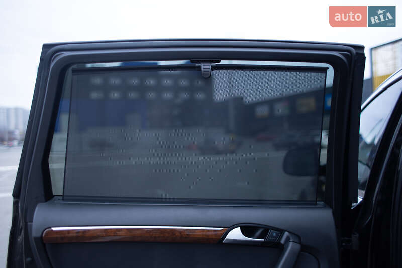 Внедорожник / Кроссовер Audi Q7 2014 в Киеве