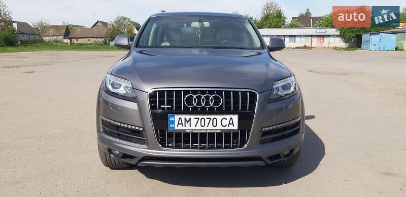 Позашляховик / Кросовер Audi Q7 2011 в Романіву